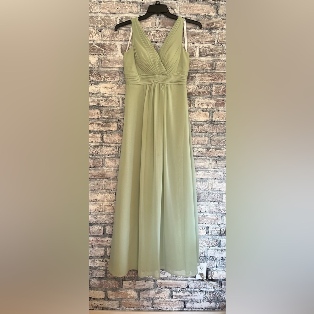 Christina Wu long bridesmaid dress. Excellent condition, the color is meadow